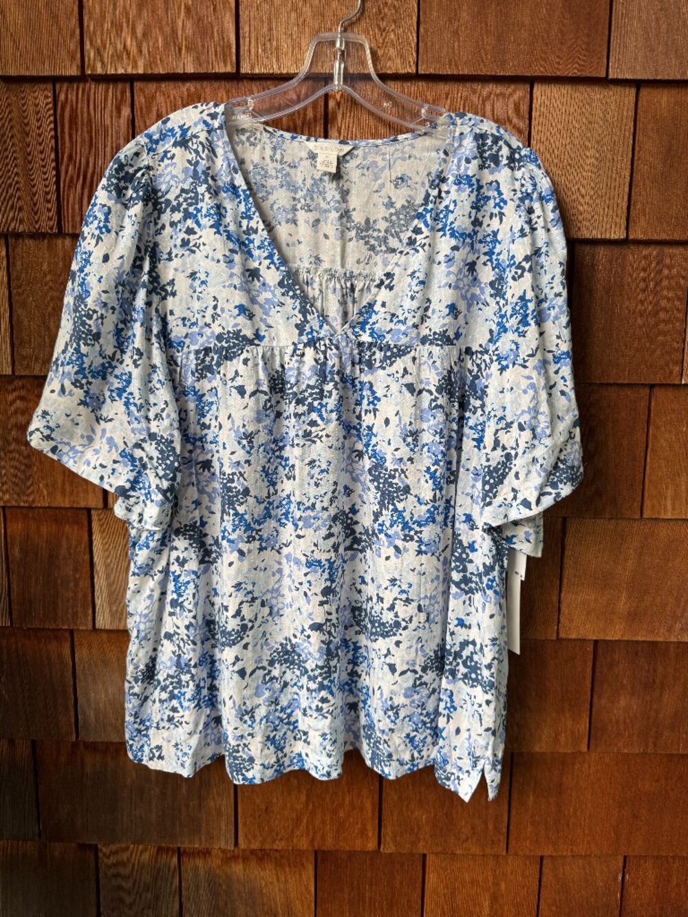 NWT Caslon Blue & White Floral Print Short Flutter Sleeves Top in Women's 2X